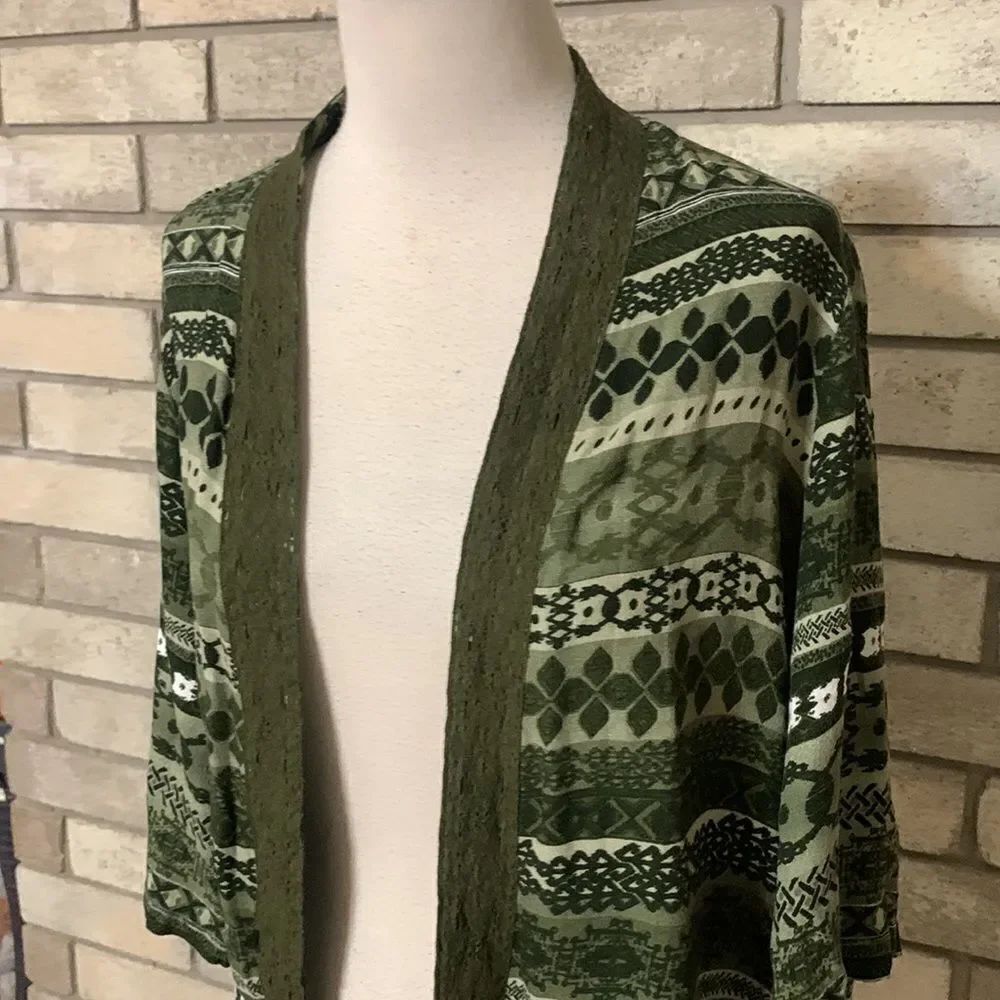 3for$20 cardigan 8p - Picture 2 of 4